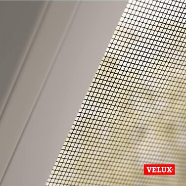 VELUX оригінальна рулонна москітна сітка з алюмінію, чорна, для мансардних вікон 923-1120 мм × 0-2000 мм, стійка до погодних умов