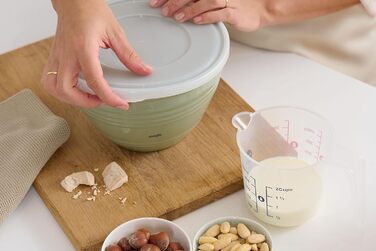 Миска для змішування Emsa Prep&Bake 2,75 л із пластику, з кришкою для зберігання, нековзке дно, для кухні, зелена