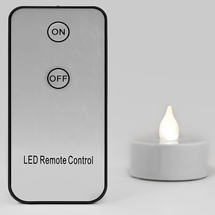 LED свічки Monzana, 30 шт., електричні, з пультом, 3,7 см, тепле біле світло, реалістичне мерехтіння, батарейки в комплекті, фламелесні, тривалий час роботи