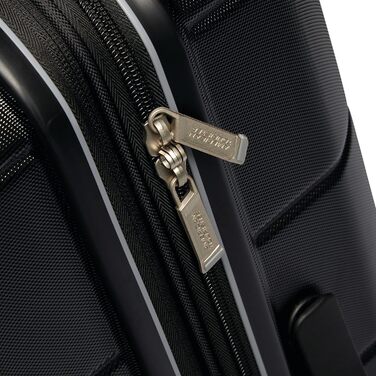 Жорстка валіза American Tourister Stratum XLT 2.0 з розширенням і обертовими колесами