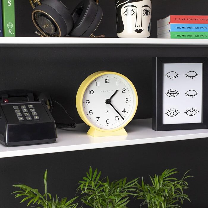 NEWGATE® M Тиха камінна година Minimalist, жовта – сучасний настільний годинник без тикань, маленький розмір, мінімалістичний дизайн, для каміна, Knallgelb