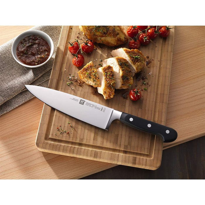 Кухонний ніж ZWILLING Professional S, 20 см, нержавіюча сталь, широкий клинок, пластиковa ручка з заклепками, чорний, Німеччина