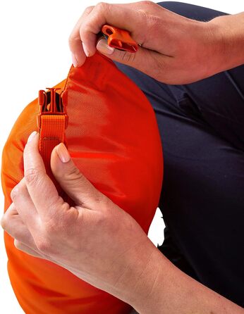 Водонепроникний мішок Tatonka Packsack Dry Sack 4 л, червоно-оранжевий, з клапаном-ролом, із переробленого поліестеру