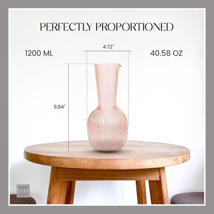 Ребриста скляна карафа elle decor 1,1 л, для води, вина, коктейлів, сангрії, рожевого кольору – стильний глечик для напоїв, бару та вечірок