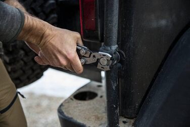 Мультитул Gerber Dual Force з 12 функціями, футляр, одноручне відкриття, замок Frame-Lock, довжина 12 см