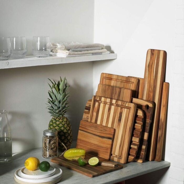 Дерев'яна дошка для нарізання Teakhaus Essential з тика, 30,5x20x1,4 см, FSC, мінімалістичний дизайн, кухонна дошка для чистого нарізання