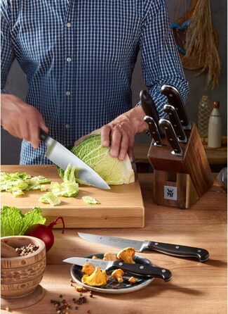 Кухонний ніж Santoku WMF Spitzenklasse Plus 18 см, кований, спеціальна сталь, Німеччина