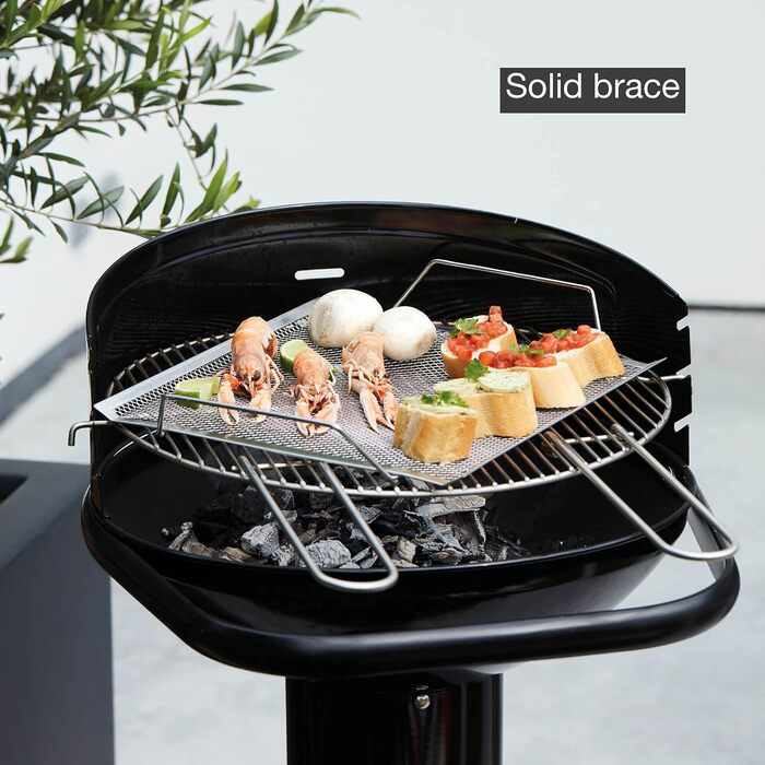 Вугільний гриль Barbecook Loewy 45 з вітрозахистом, на 6 осіб, чорний, 43x43x97 см