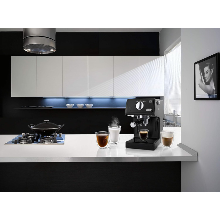 De'Longhi ECP 31.21 – еспресо-машина з холдером, чорна, 1,1 л, алюмінієва, парова насадка, для ESE-капсул
