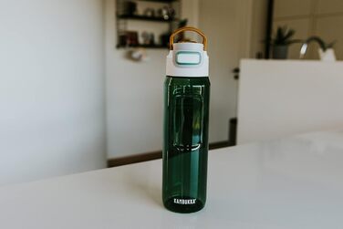 Пляшка для води Kambukka ELTON 1000 мл, оливкова, ударостійка, герметична, не вбирає запахи, з мірною шкалою, підходить для посудомийки