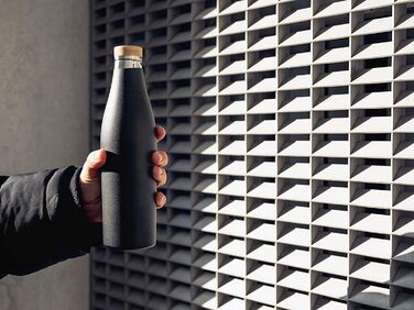 Термобутилка SIGG Meridian, герметична, подвійні стінки з нержавіючої сталі 18/8, бамбукова кришка, BPA і пластику немає, об’єм 0,5/0,7 л