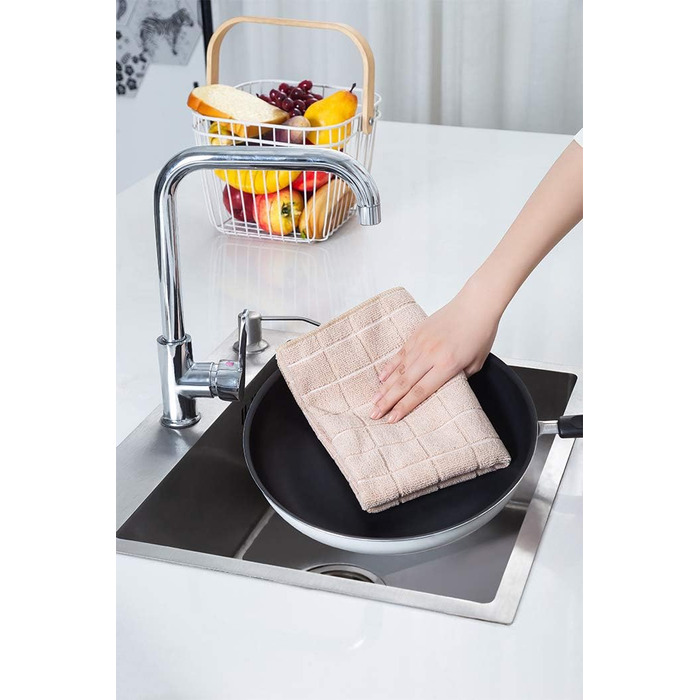 HYER KITCHEN мікрофіброві кухонні рушники – набір з 8 штук, м'які, супервбираючі, без ворсу, розмір 66x45 см, верблюжий колір, з візерунком «решітка»
