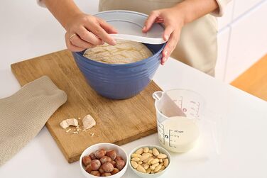 Миска для змішування Emsa Prep&Bake 4,15 л з кришкою, пластикова, для зберігання в холодильнику, нековзке дно, стабільна, підходить для миття в посудомийній машині, штабельована